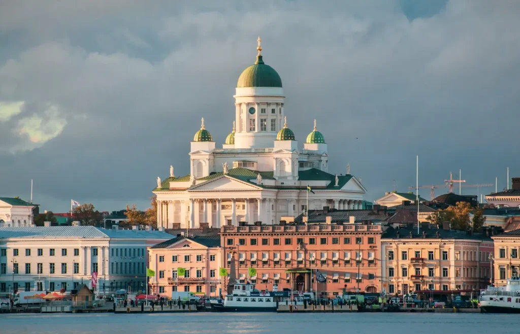 Employer of Record services in Finland – Virtani helps international companies hire and manage employees with full compliance